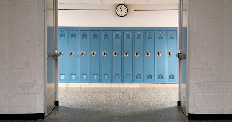 7 THINGS YOU SHOULD KNOW BEFORE REPLACING YOUR SCHOOLS LOCKERS