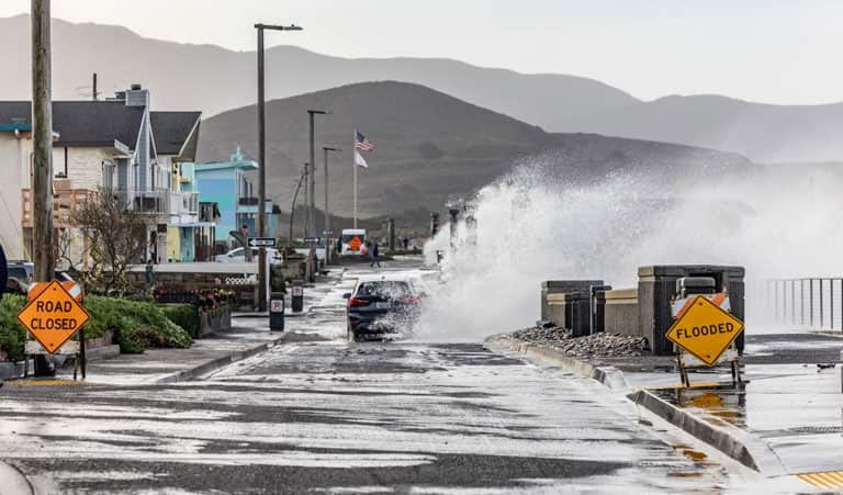 ACCOMMODATING DISASTERS: LESSONS IN EMERGENCY PREPAREDNESS FROM HOSPITALITY