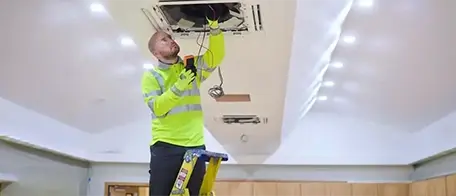 [Hów (Á~ñd Wh~ý) Tó C~óñtr~ól Íñ~dóór~ Áír Q~úálí~tý Íñ~ Thé W~órkp~lácé~]